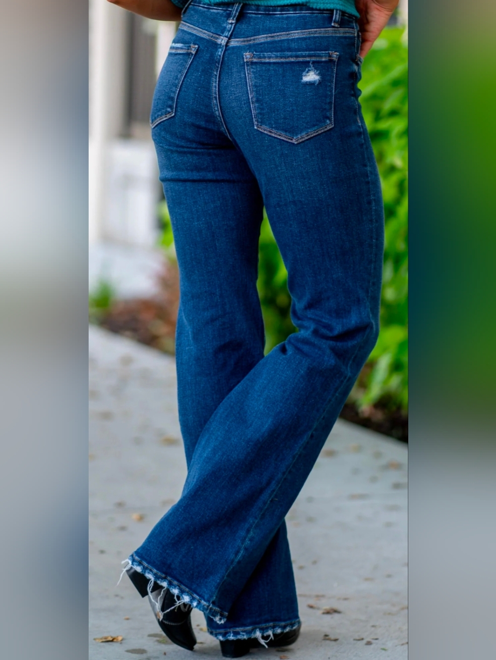 Vervet Dark Wash Restructure High Rise Relaxed Fit Flare Jeans - Picture 4 of 6